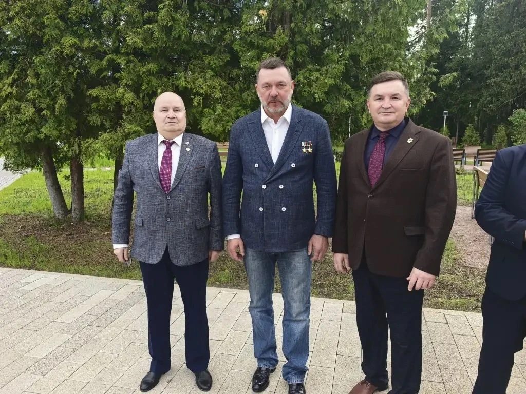 Вениамин Чубаренко и Юрий Максимов — делегаты VIII съезда «БОЕВОГО БРАТСТВА»